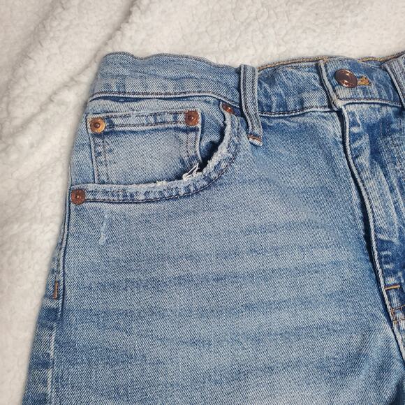 J.Crew Denim High-Rise Women's Size 25 Light Wash Jean Shorts Style AV425 Denim - Picture 5 of 14